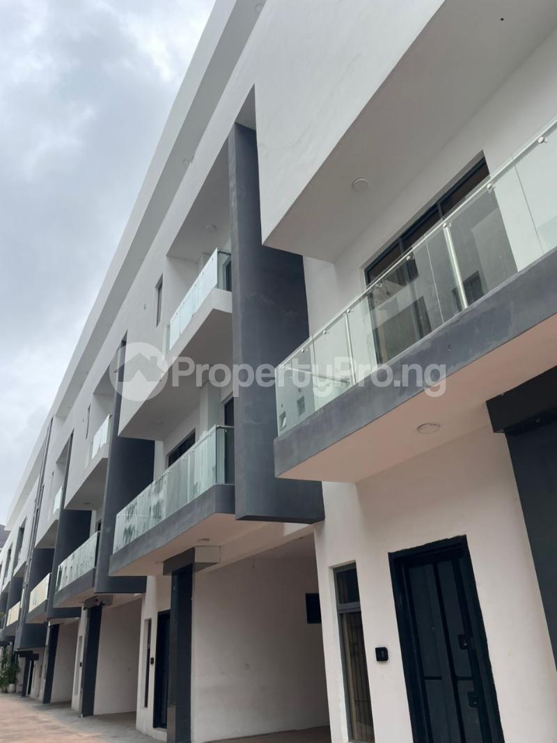 4 bedroom House for rent ONIRU Victoria Island Lagos