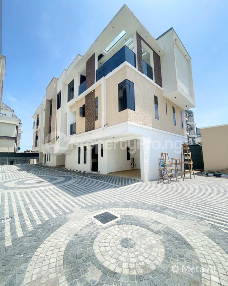 4 bedroom House for sale Lekki Lagos