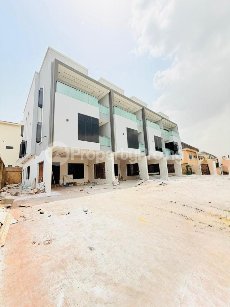 4 bedroom House for sale Omole phase 2 Ojodu Lagos
