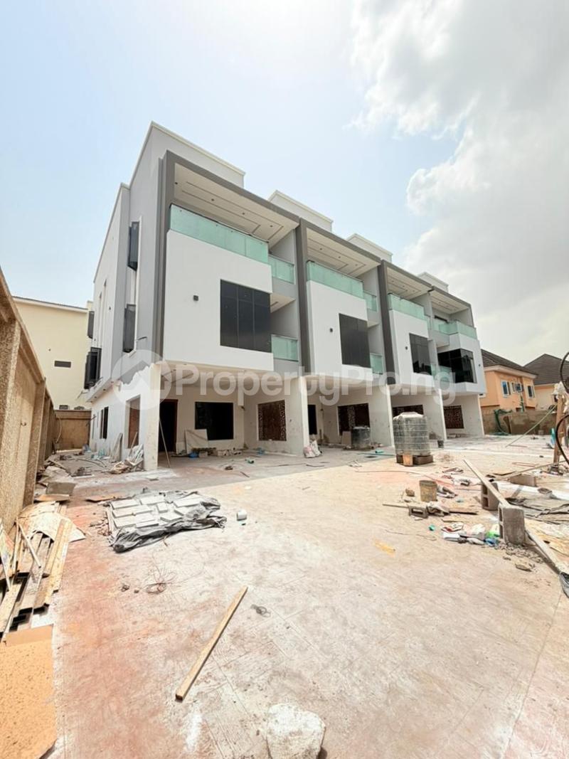 4 bedroom House for sale Omole phase 2 Ojodu Lagos