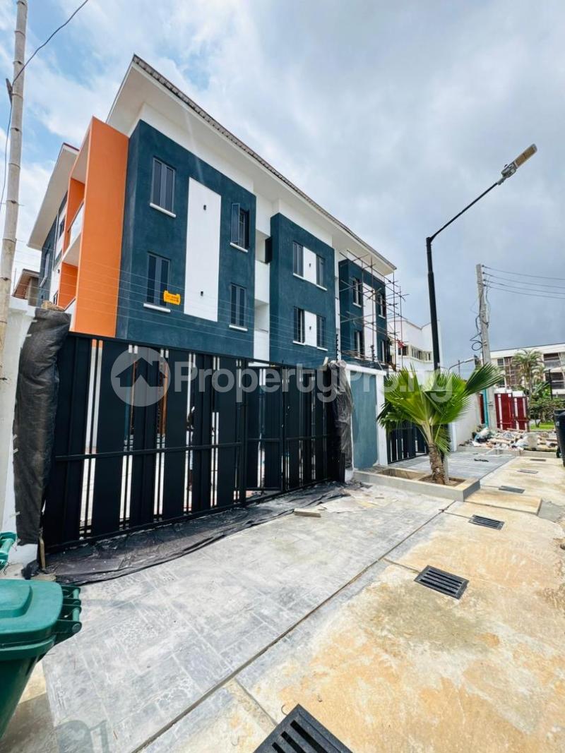 4 bedroom House for sale Ogudu GRA Ogudu Lagos