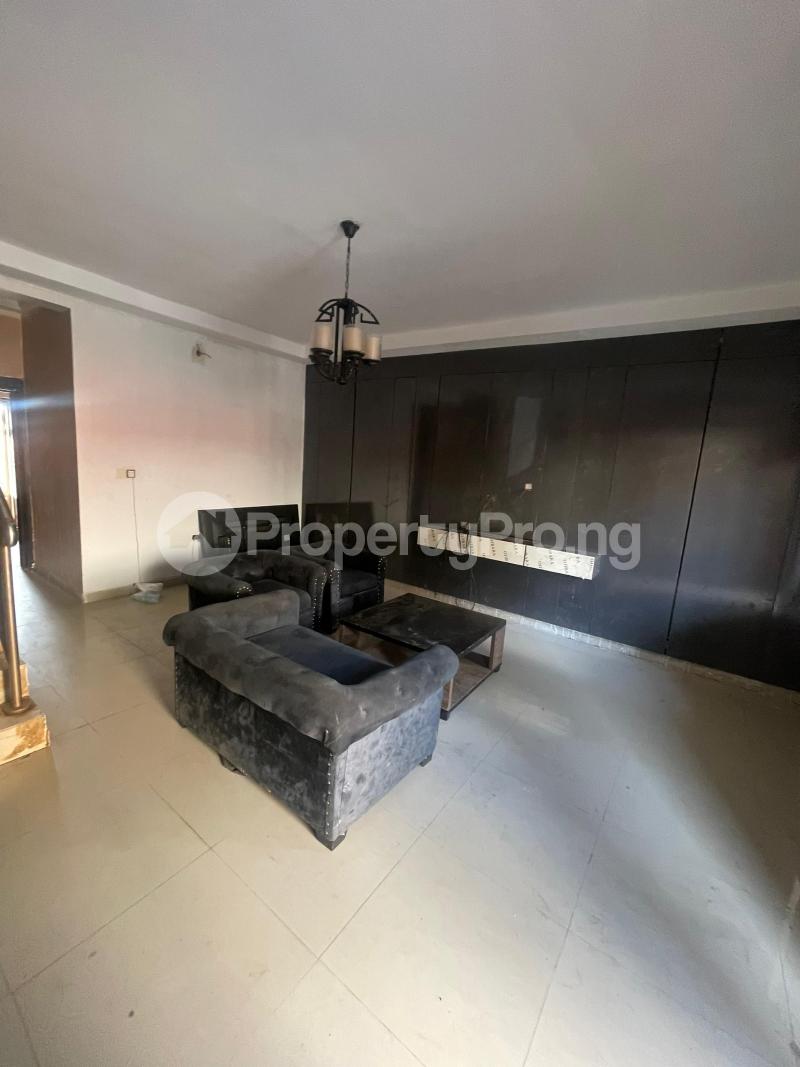 4 bedroom House for rent Bode Thomas Surulere Lagos