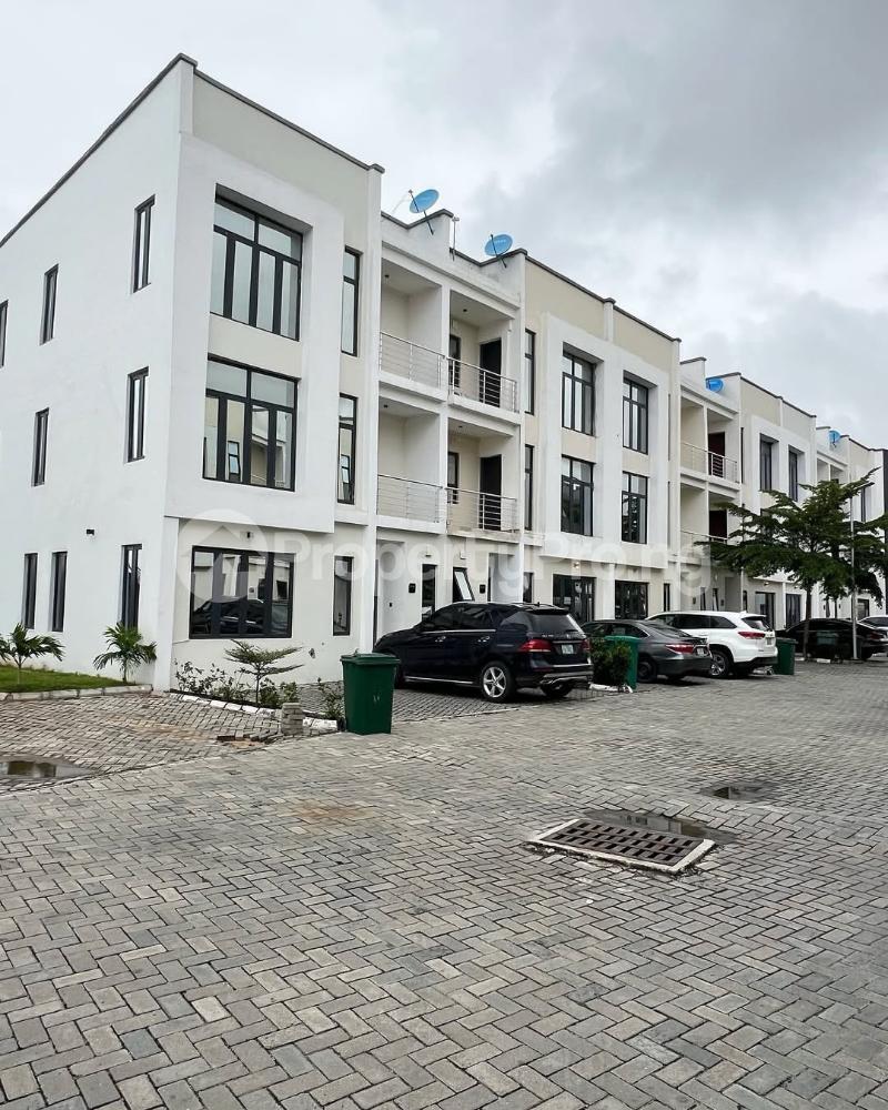 4 bedroom House for rent Osapa london Lekki Lagos