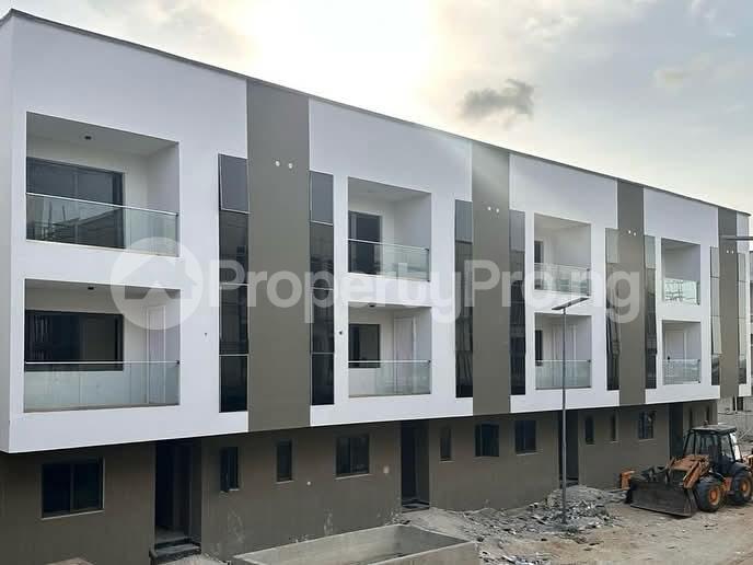 4 bedroom House for sale  Lekki Phase 1 Lekki Lagos