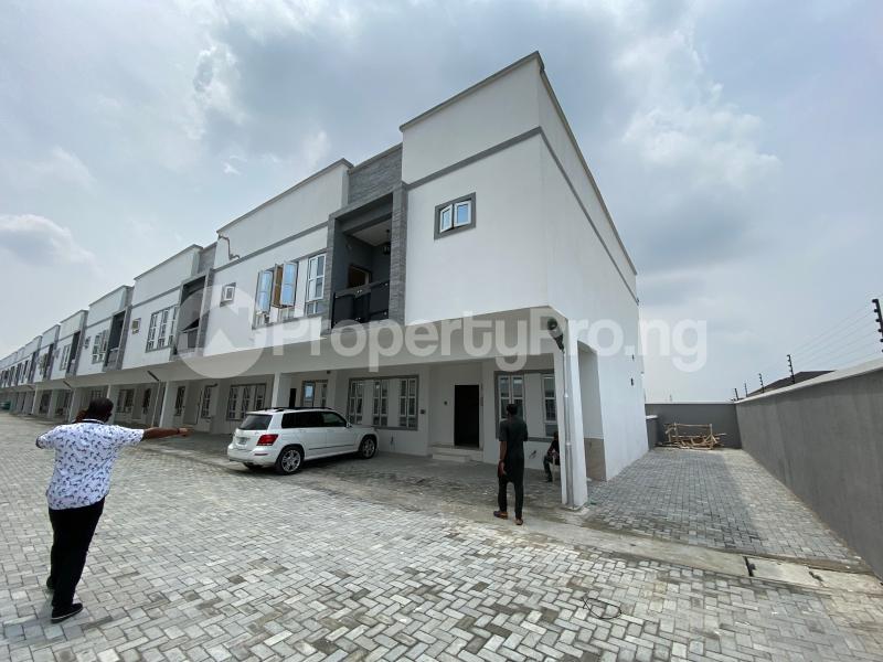 4 bedroom House for sale Lekki Lagos