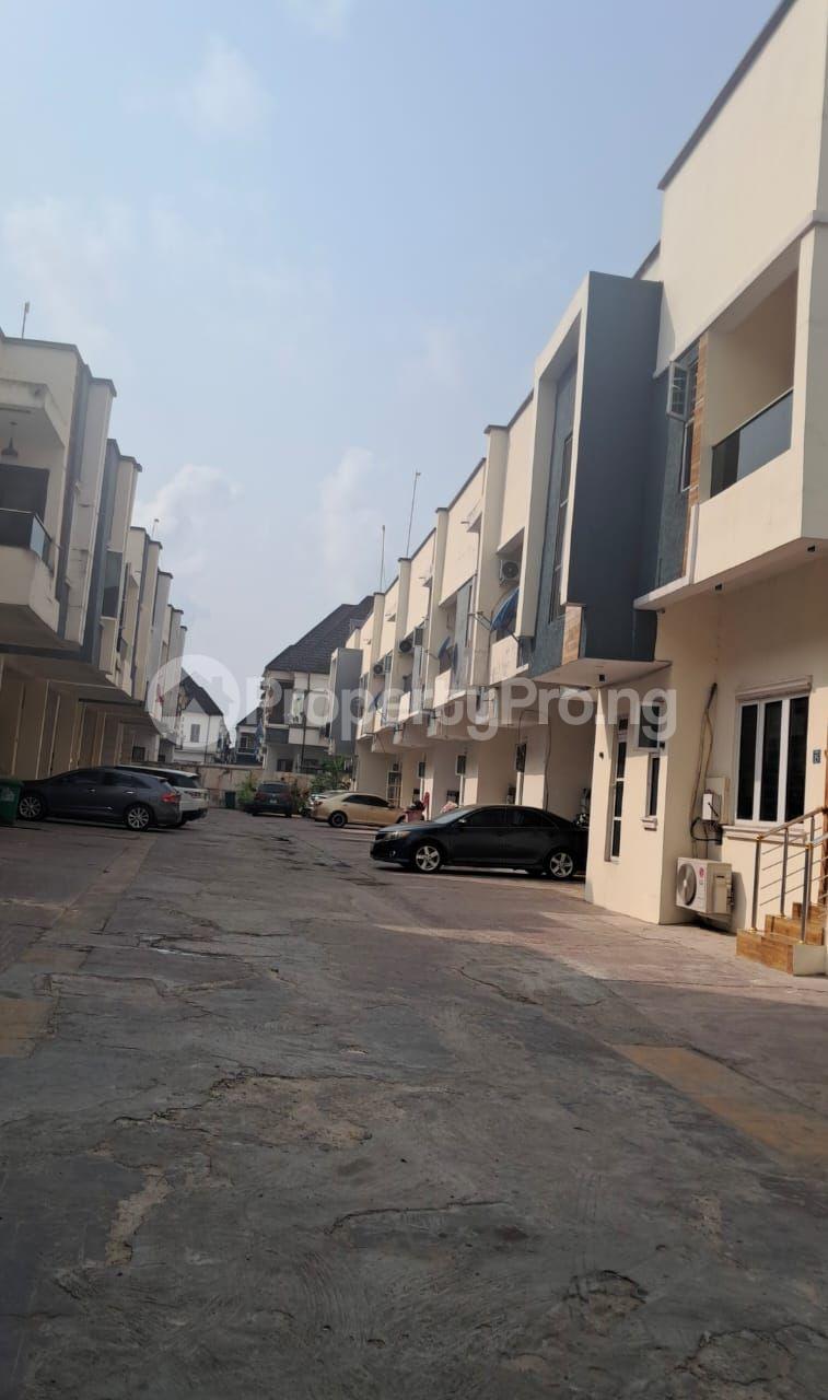 4 bedroom House for sale Royal Pine Estate Orchid Lekki Lagos