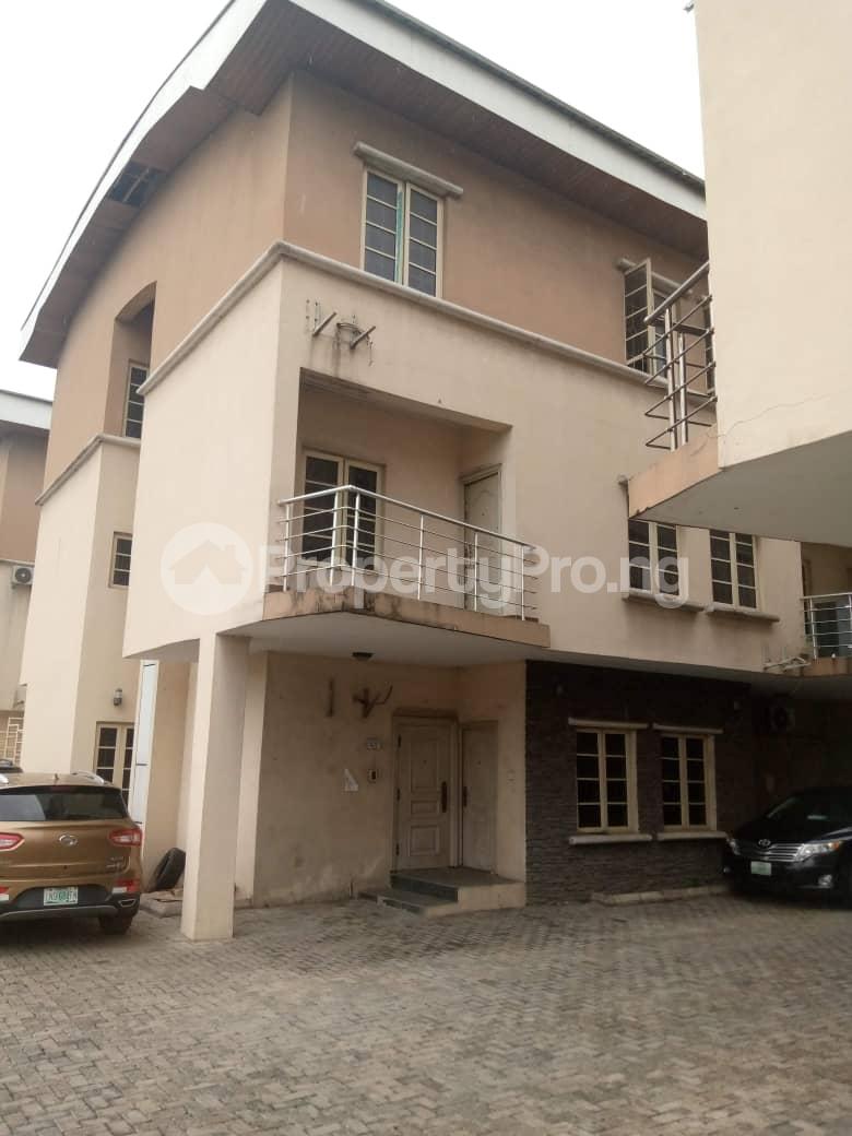 4 bedroom House for sale Olaleye Town Estate Iponri Surulere Lagos