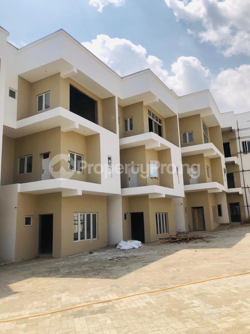 4 bedroom House for sale Guzape Abuja