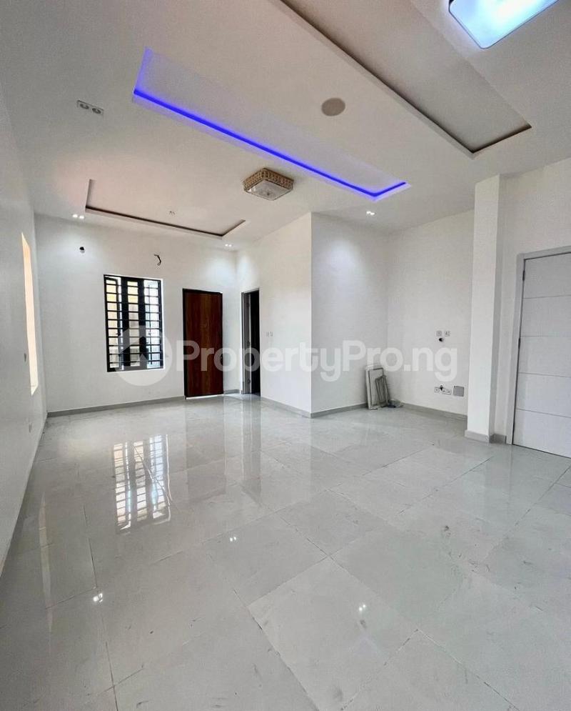 4 bedroom House for rent Close To Under Bridge, Ajah Ajah Lagos