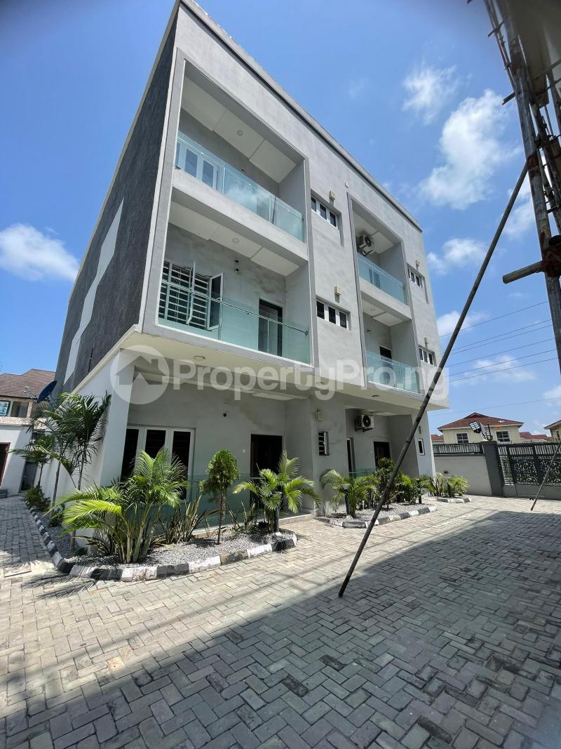 4 bedroom House for rent Ilaje Mobile Road Ilaje Ajah Lagos