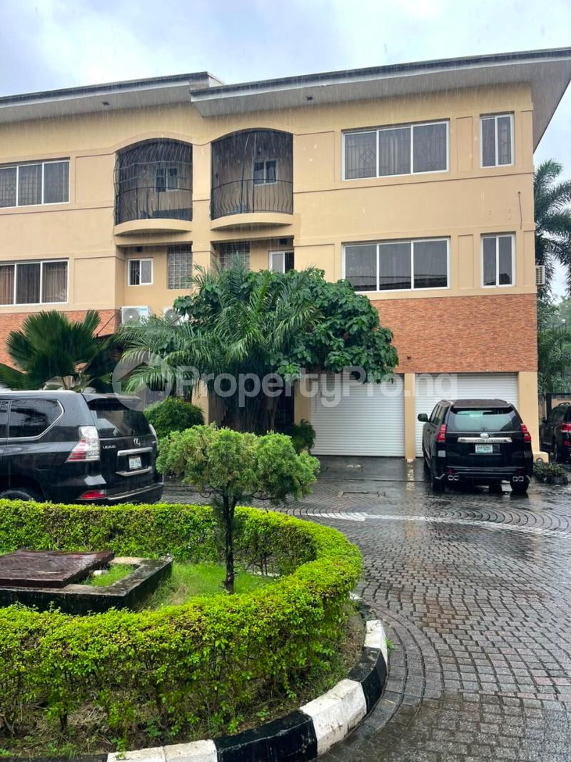 4 bedroom House for rent Ikoyi Lagos