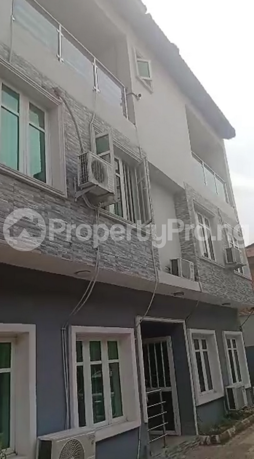 4 bedroom House for sale Anjorin Street, Ikate Lawanson Surulere Lagos