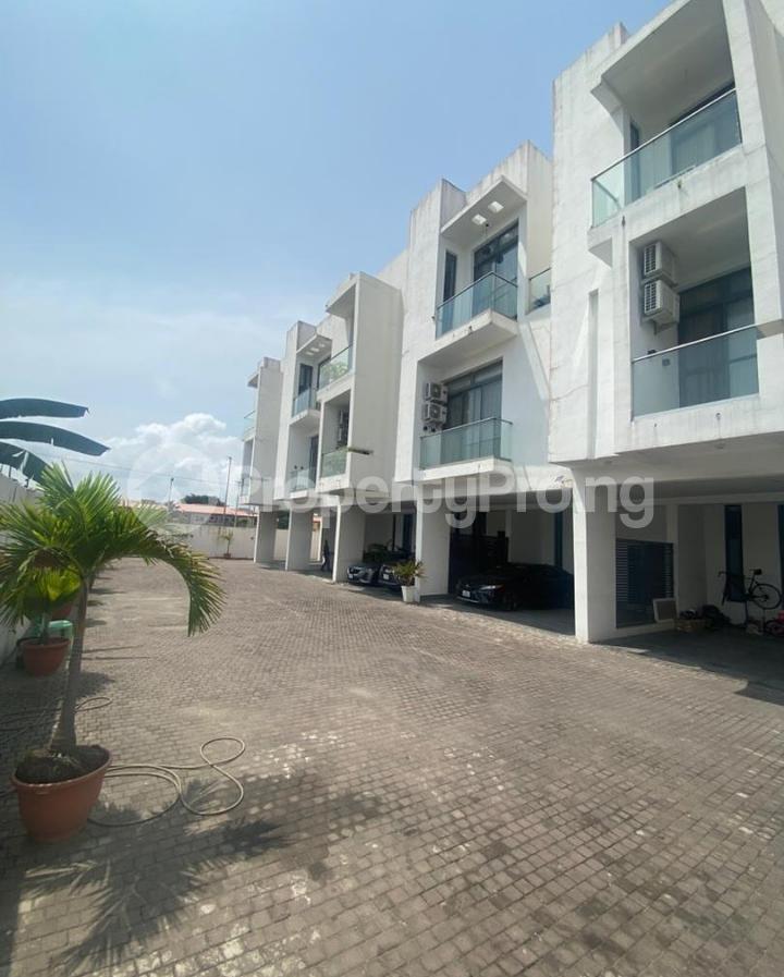 4 bedroom House for sale Lekki Phase 1 Lekki Lagos