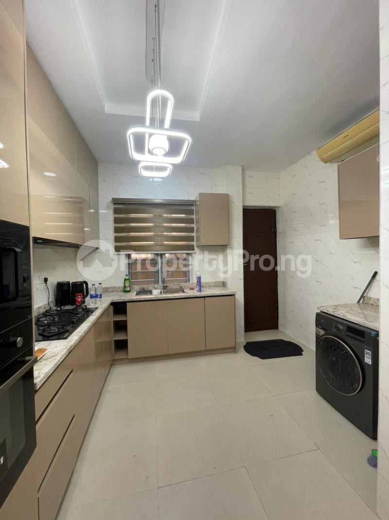 4 bedroom House for sale Ikeja Lagos