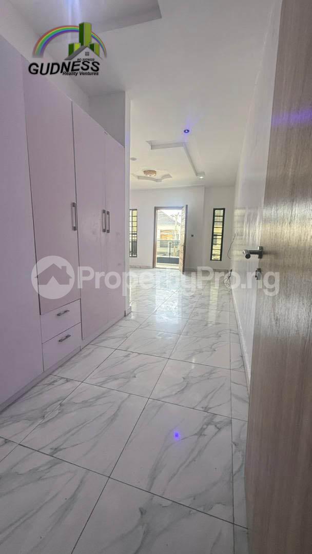 4 bedroom House for rent Ikota Lekki Lagos