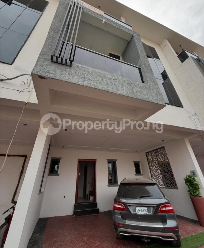 4 bedroom House for rent Conservation Road Lekki Lagos chevron Lekki Lagos