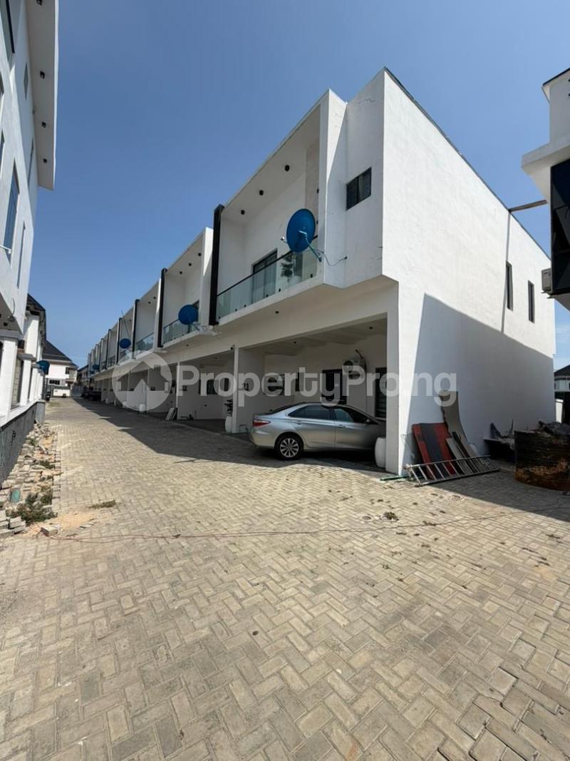 4 bedroom House for sale Ikota Lekki Lagos