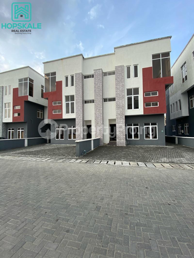 4 bedroom House for sale Osapa london Lekki Lagos