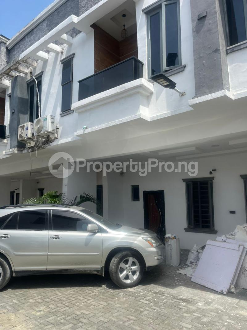 4 bedroom House for sale Ikota Lekki Lagos