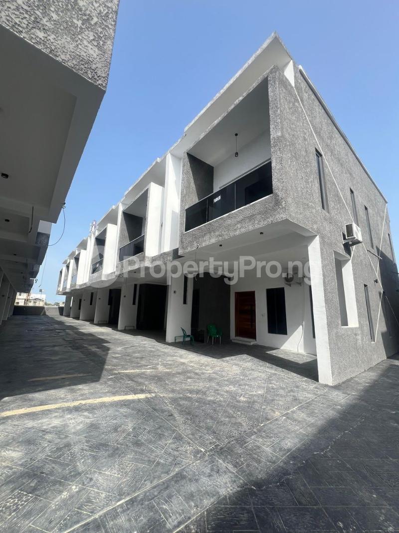 4 bedroom House for sale Ikota Lekki Lagos