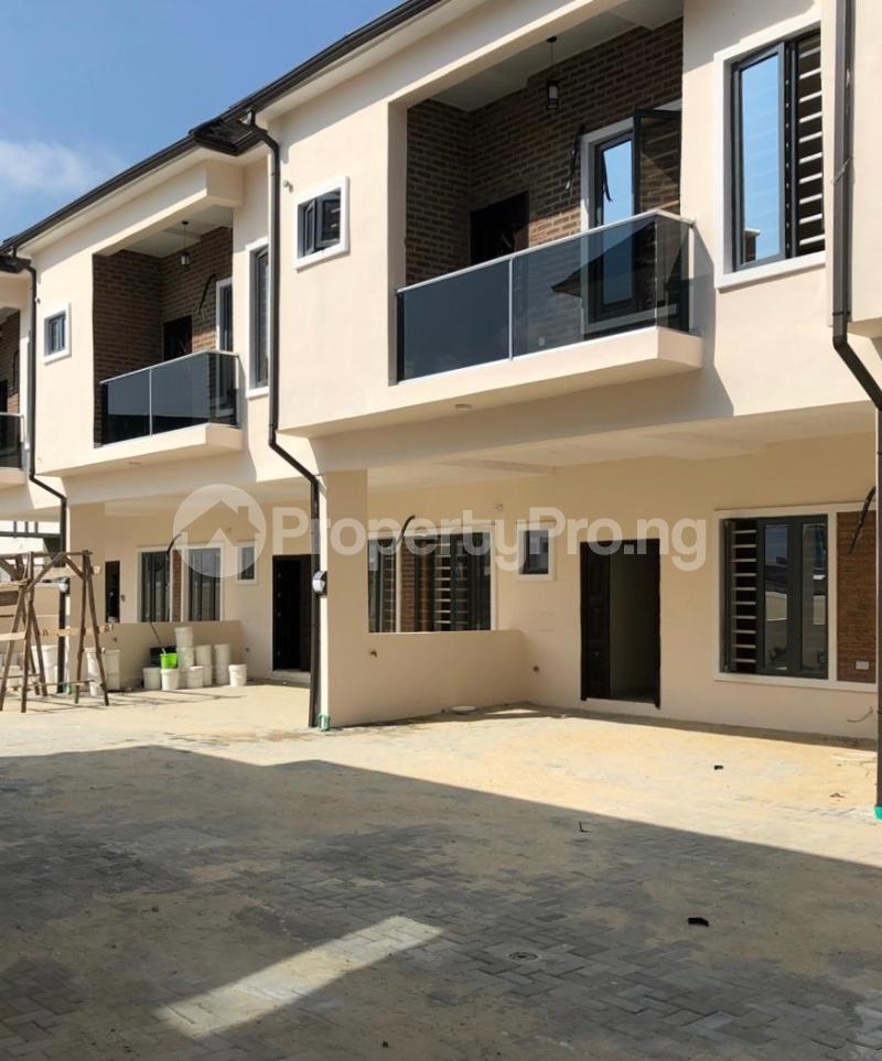 4 bedroom House for sale Ikota Gra, Lekki, Lagos. Ikota Lekki Lagos