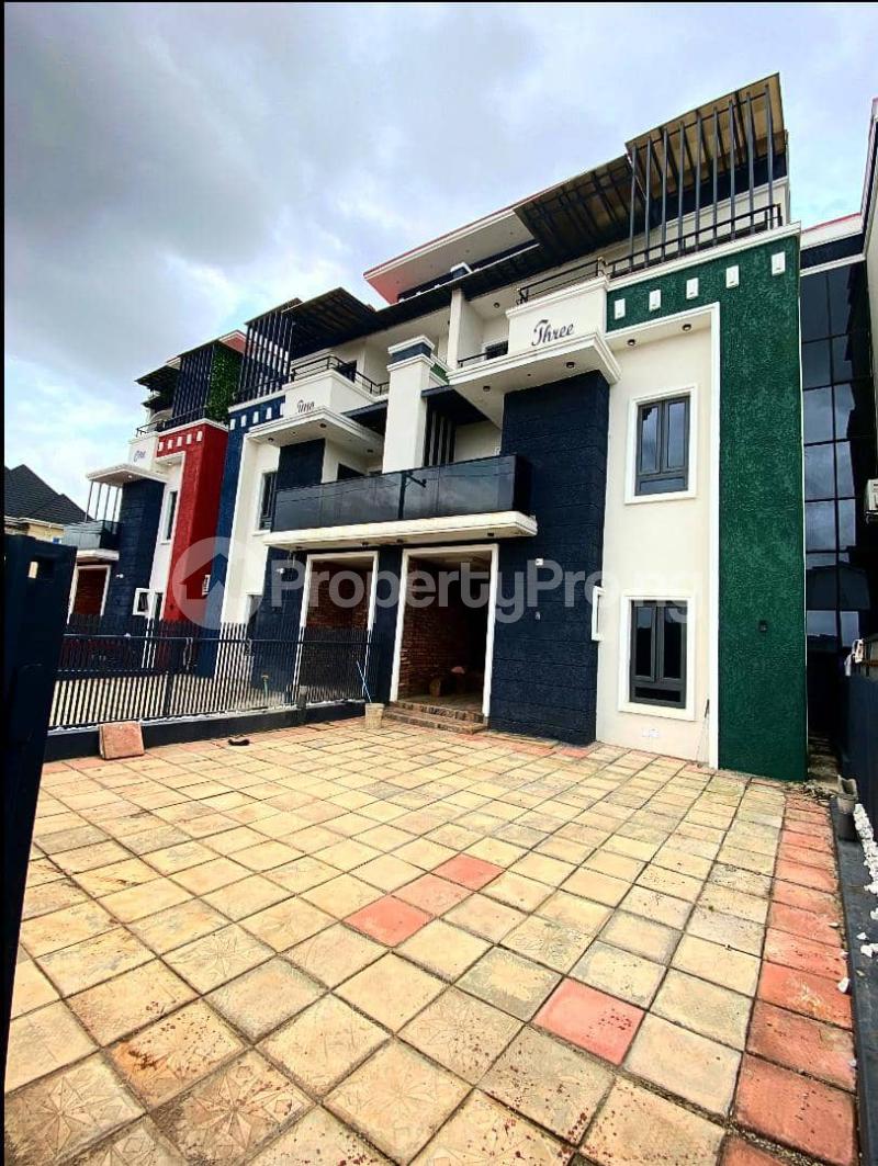 4 bedroom House for sale Gilmore Jahi Abuja