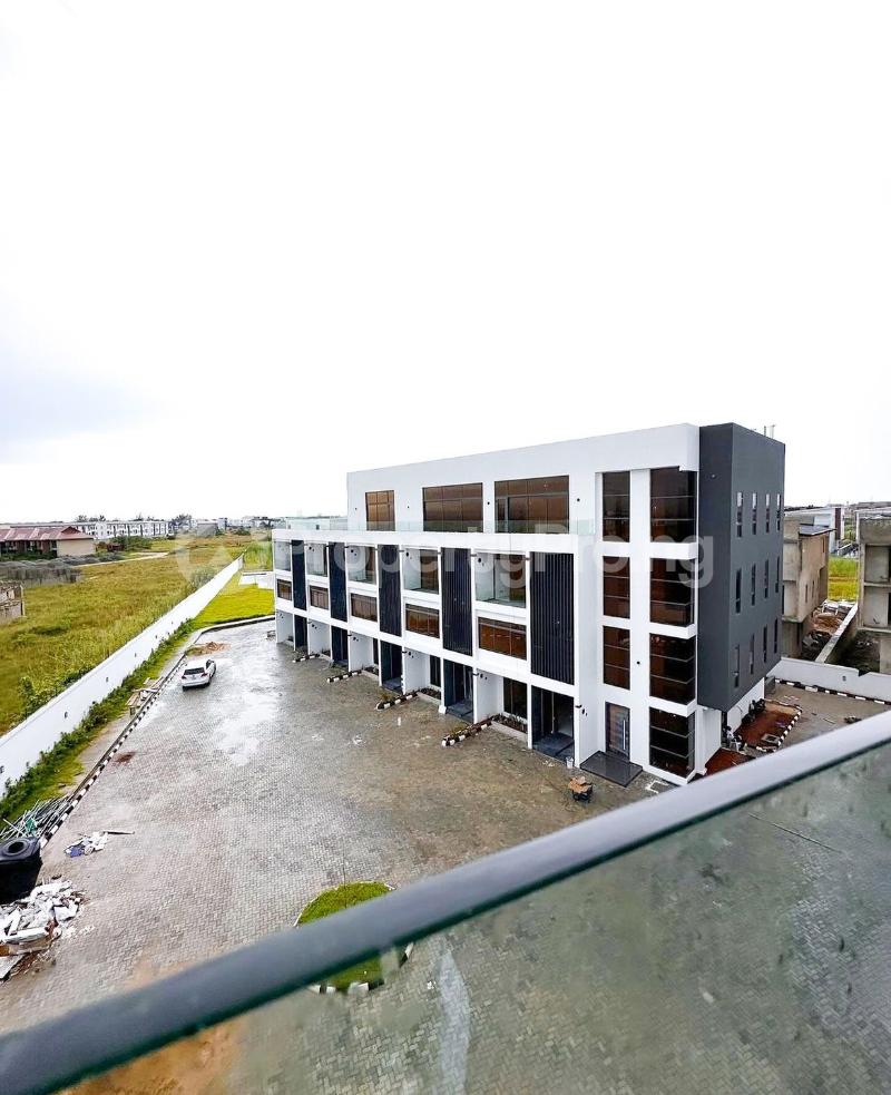 4 bedroom House for sale Ikate Lekki Lagos