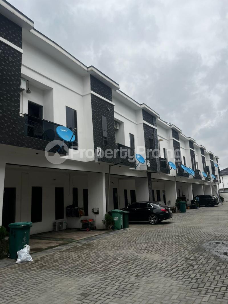 4 bedroom House for sale orchid Lekki Lagos