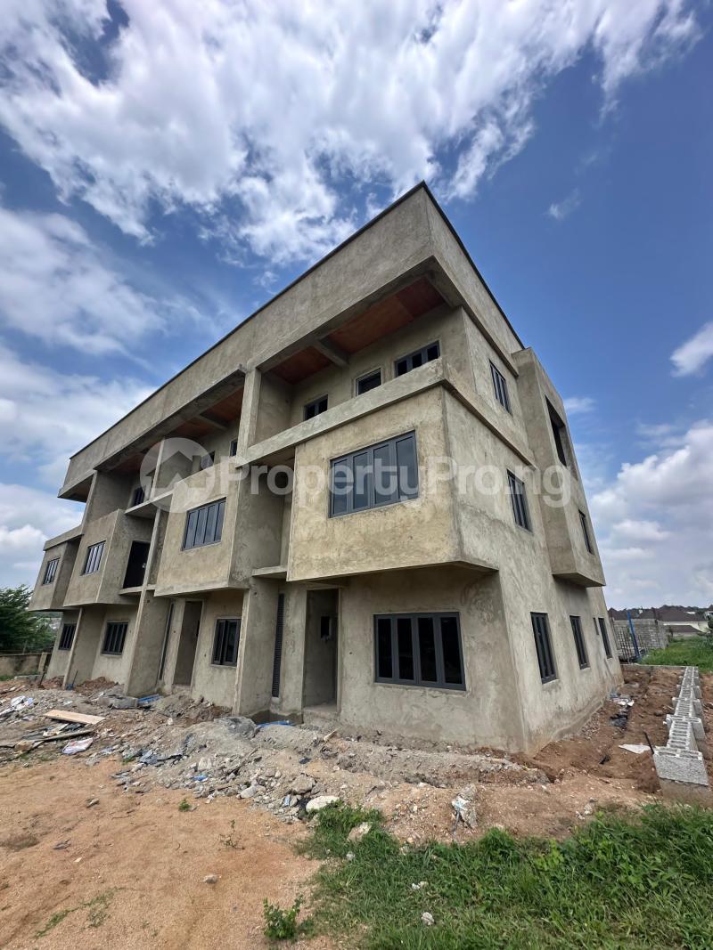 4 bedroom House for sale After Godab Life Camp Abuja