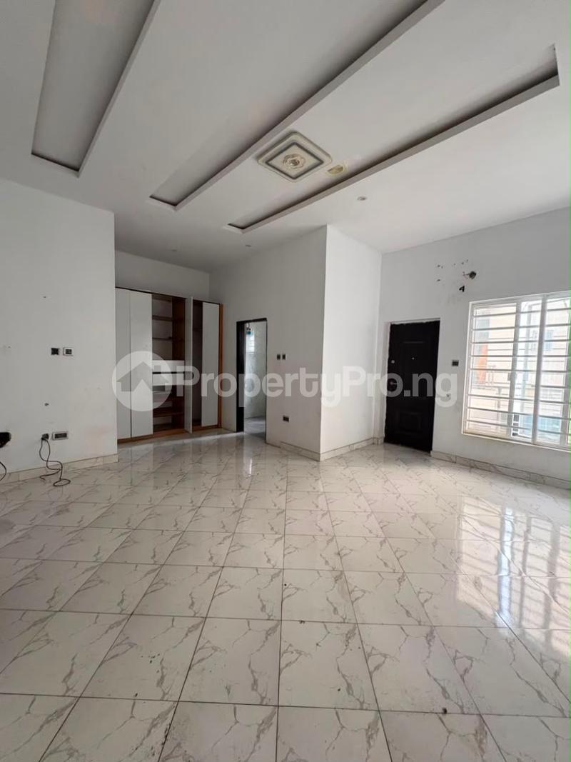 4 bedroom House for rent Thomas estate Ajah Lagos