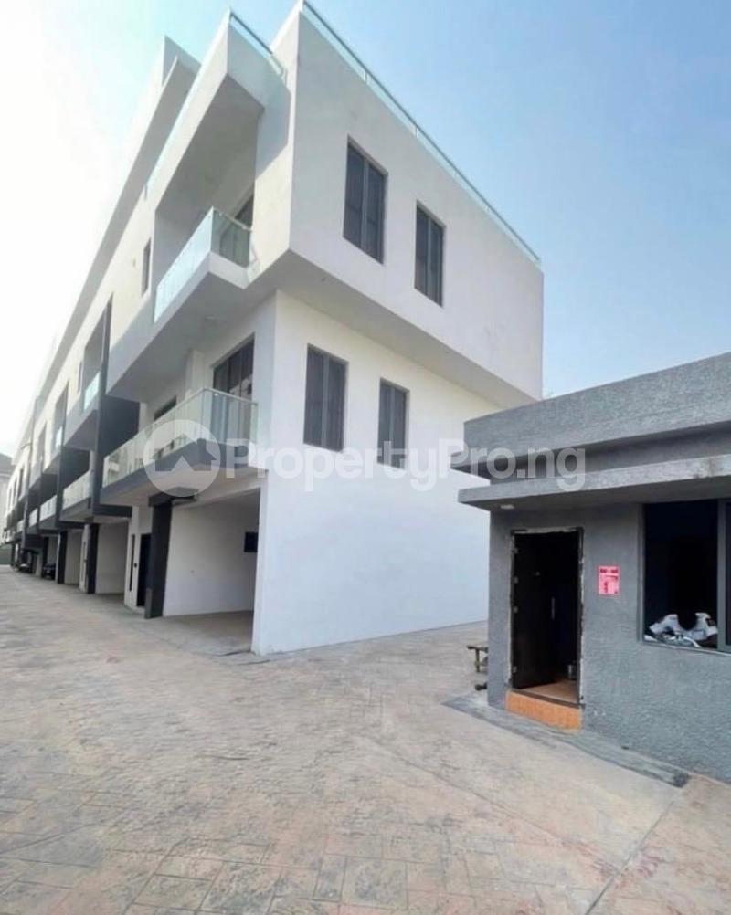 4 bedroom House for rent ONIRU Victoria Island Lagos