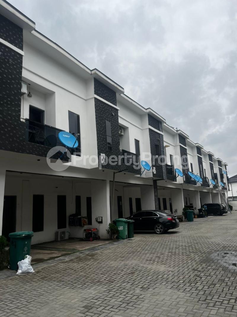 4 bedroom House for sale orchid Lekki Lagos