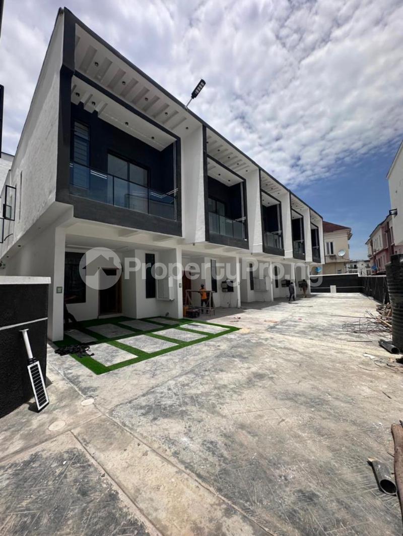 4 bedroom House for sale Chevron Lekki Lagos