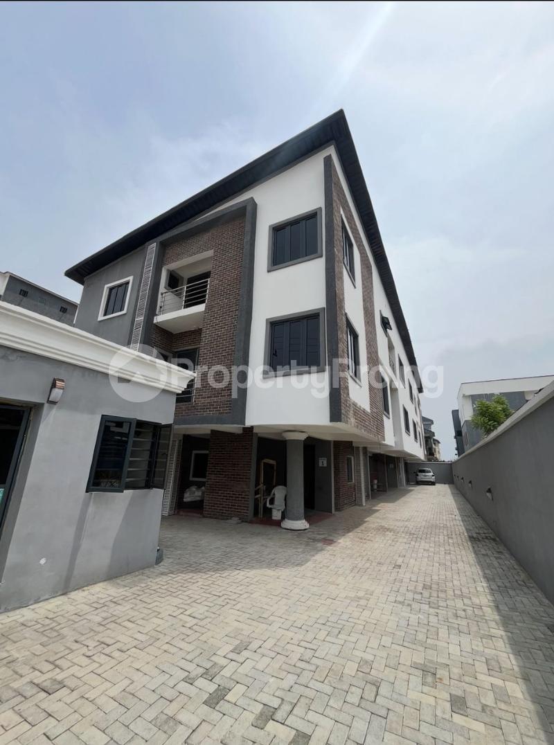 4 bedroom House for rent Lekki Right Lekki Lagos