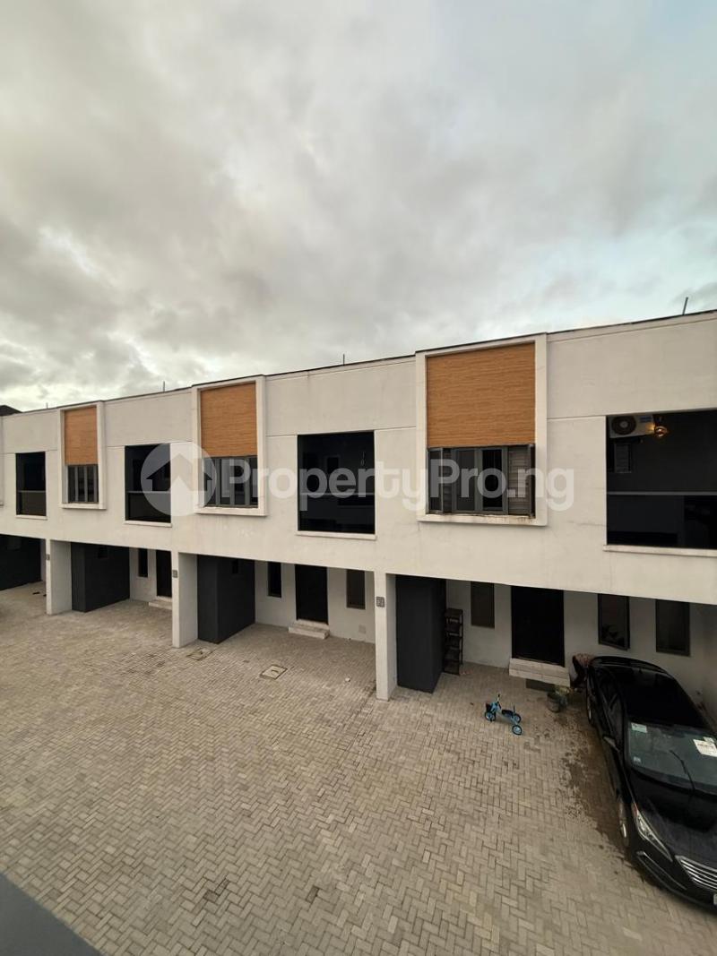 4 bedroom House for sale Sangotedo Ajah Lagos