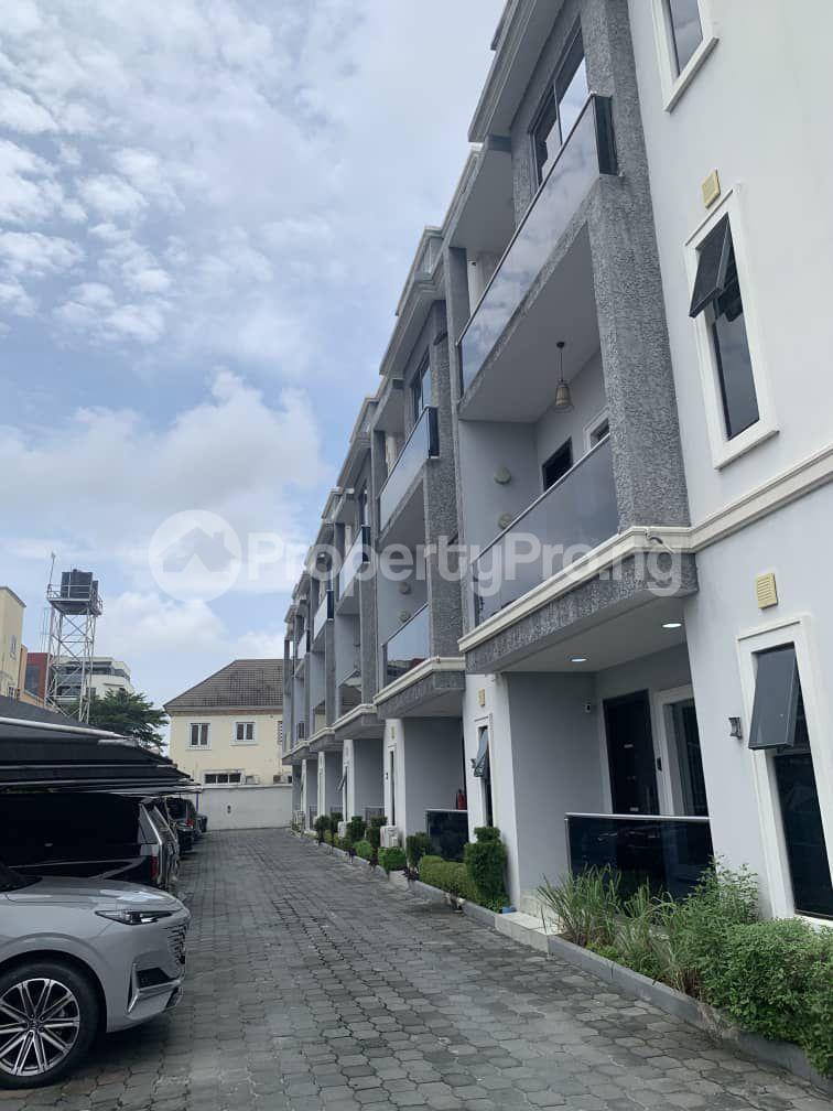 4 bedroom House for sale ONIRU Victoria Island Lagos