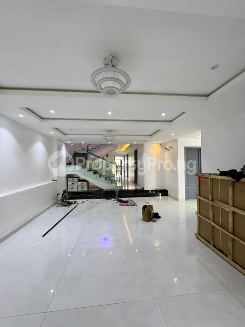 4 bedroom House for sale Banana Island Ikoyi Lagos