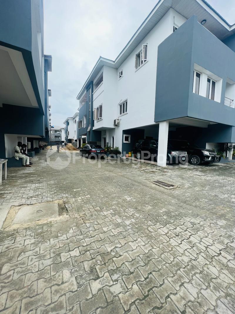 4 bedroom House for rent Elegushi Ikate Lekki Lagos