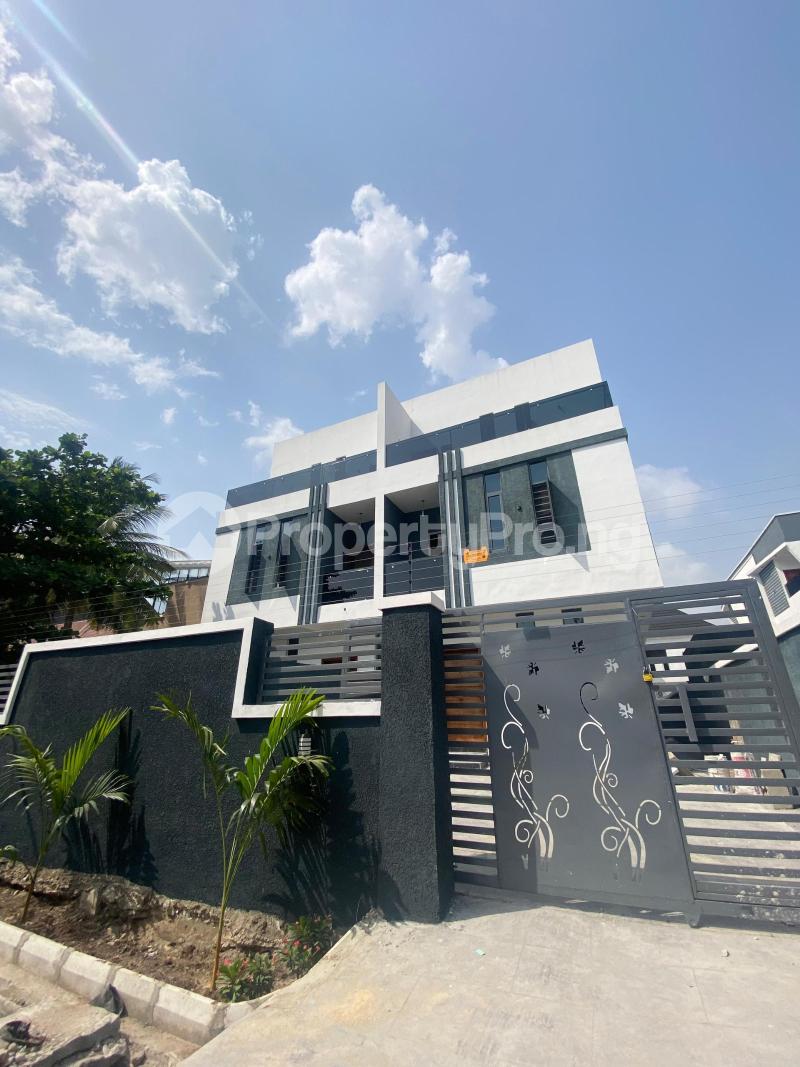 4 bedroom House for rent Osapa london Lekki Lagos