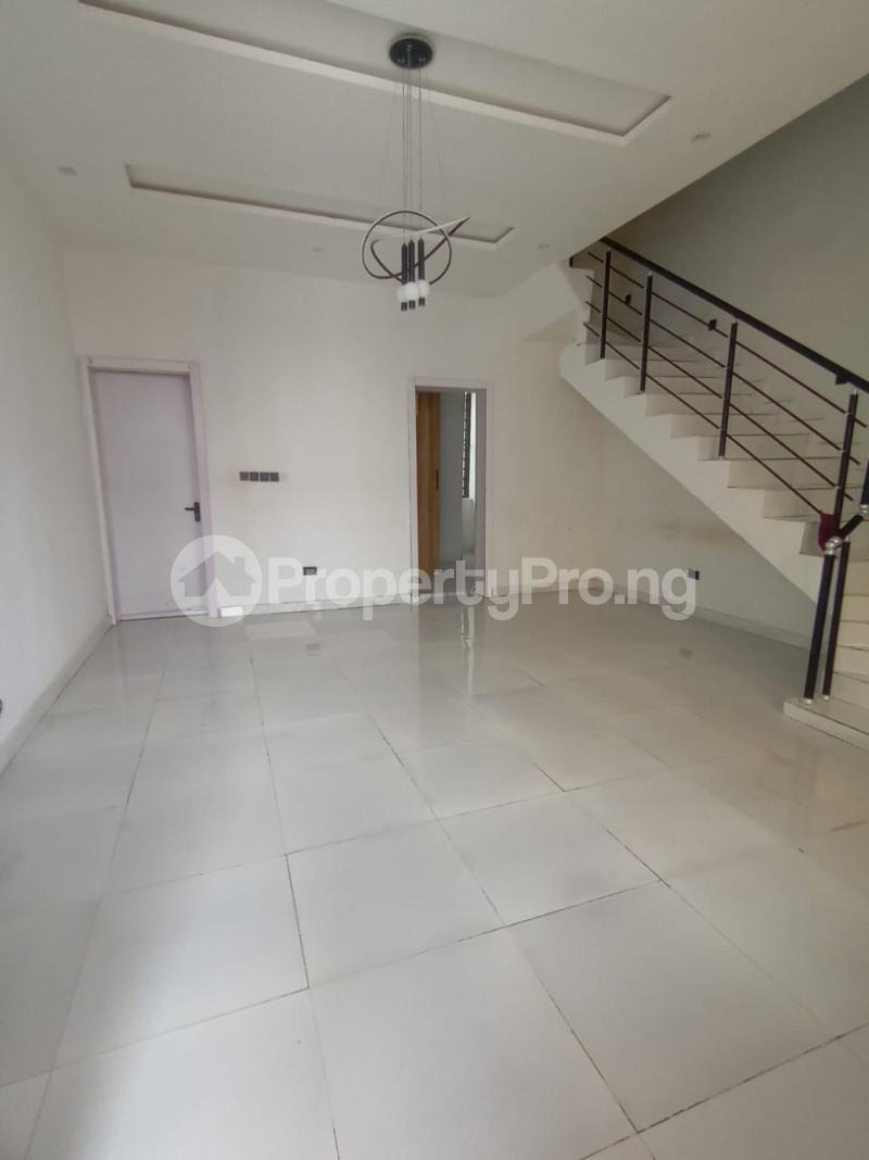 4 bedroom House for rent Ikota Lekki Lagos