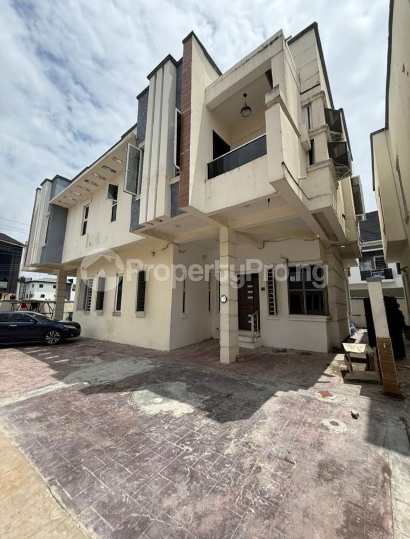 4 bedroom House for rent Orchid Lekki Lagos. orchid Lekki Lagos