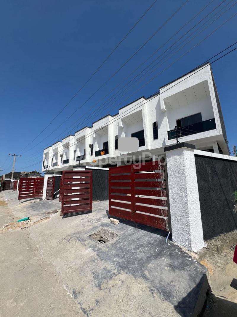 4 bedroom House for sale  Ikota Lekki Lagos