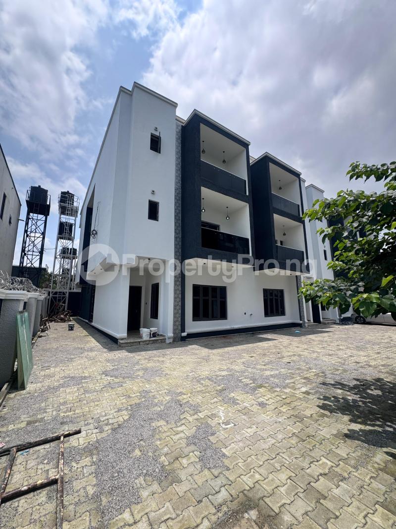 4 bedroom House for sale Jahi Abuja