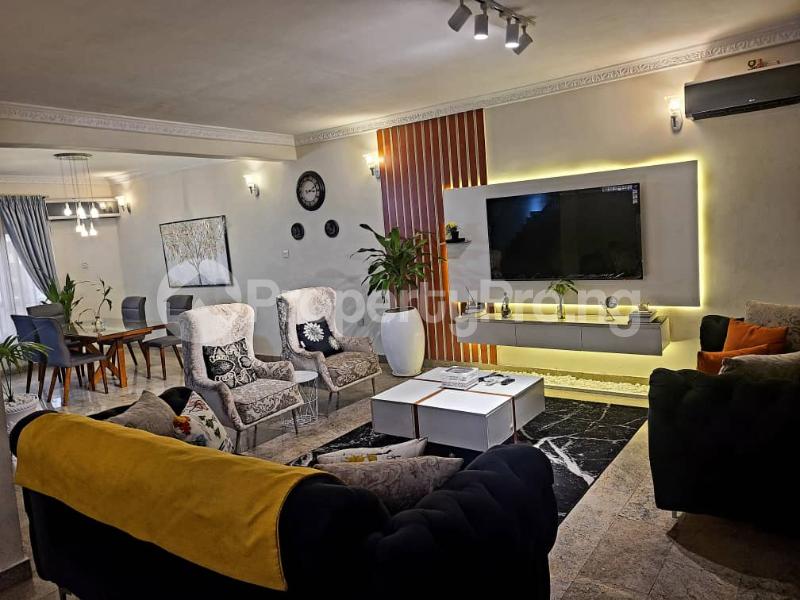 4 bedroom House for shortlet Off Oduduwa Crescent Ikeja GRA Ikeja Lagos