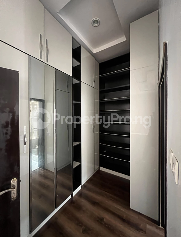 4 bedroom House for sale Ikota Gra Ikota Lekki Lagos