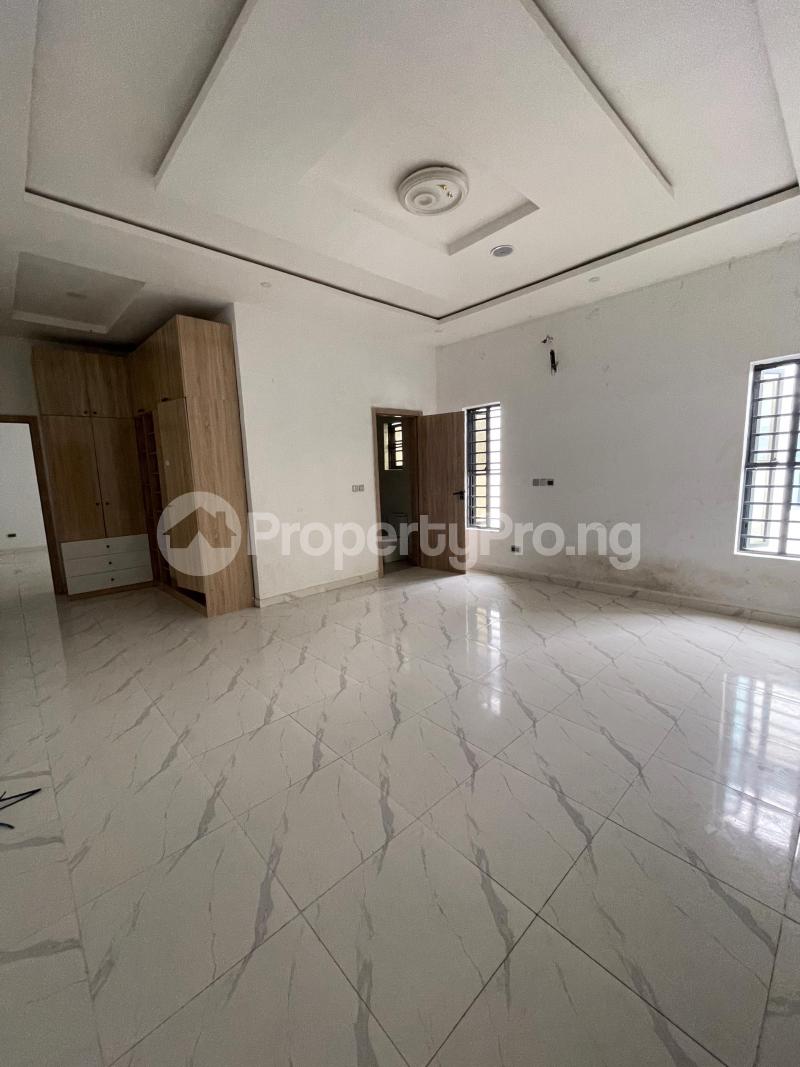 4 bedroom House for sale Okun Ajah, Abraham adesanya estate Ajah Lagos