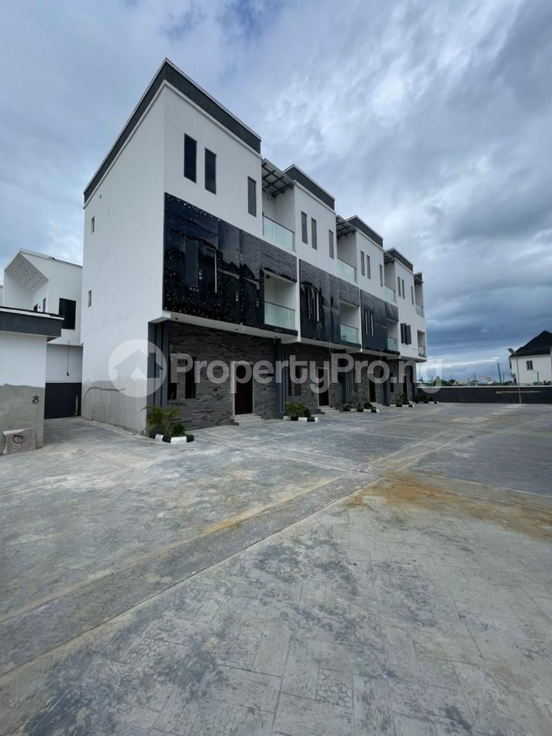 4 bedroom House for sale Orchid Lekki Lagos