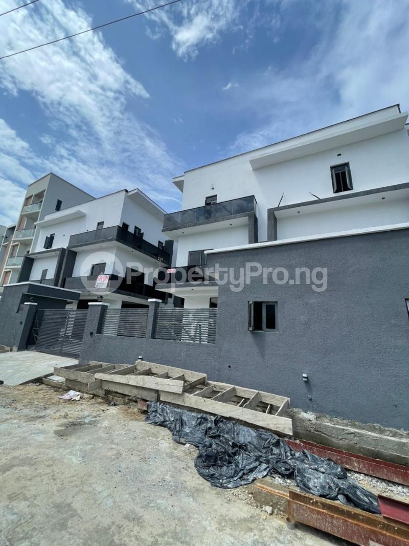 4 bedroom House for sale Ologolo Lekki Lagos