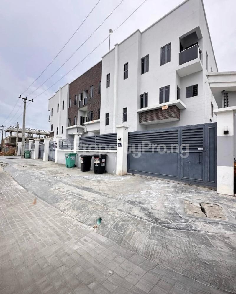 4 bedroom House for rent Ilasan Lekki Lagos