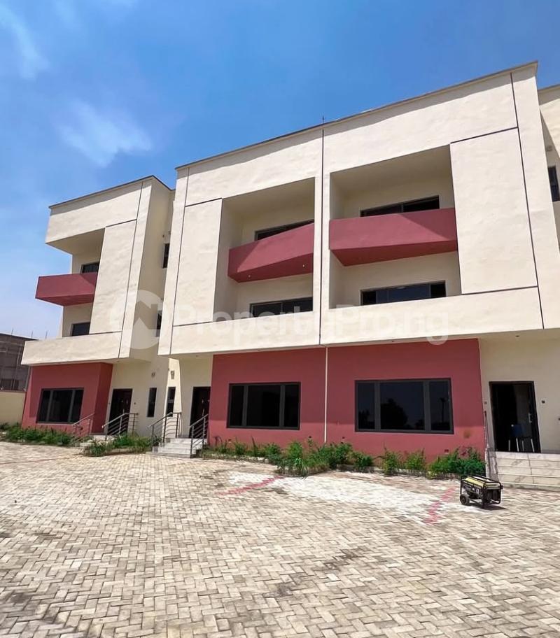 4 bedroom House for sale Durumi Abuja